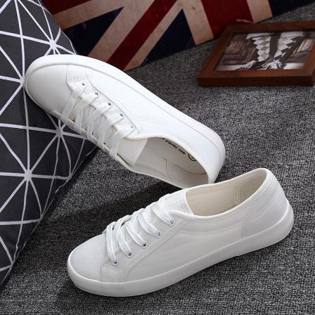 Bulk production of fabric shoes